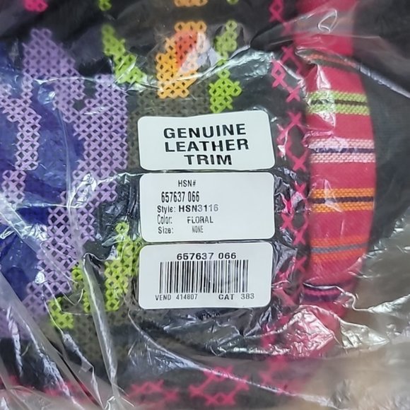 Clever Carriage Company Eclectic Shopper Satchel - Picture 9 of 9